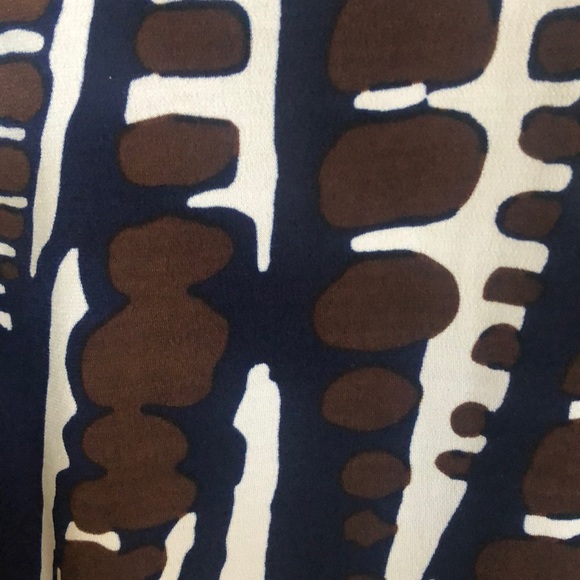 Size 6 Donna Morgan Casual Swing Dress with Tribal Print - Picture 4 of 4